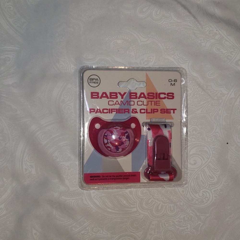 Pacifier Clip Set